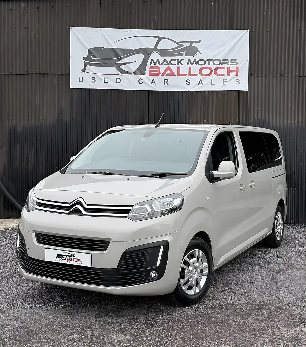 Used 2018 Citroen Spacetourer Business M Beige - Interior and Exterior details 9