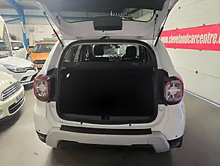 Used 2018 Dacia Duster Comfort White - Interior and Exterior details 15
