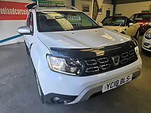 Used 2018 Dacia Duster Comfort White - Interior and Exterior details 9
