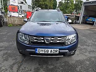 Used 2018 Dacia Duster Laureate Commercial 4X4 Blue - Interior and Exterior details 2