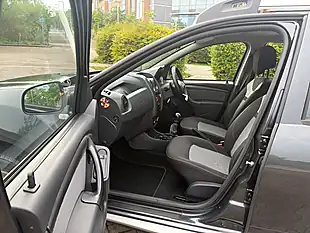 Used 2018 Dacia Duster Laureate Grey - Interior and Exterior details 12