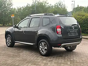 Used 2018 Dacia Duster Laureate Grey - Interior and Exterior details 6