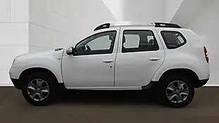 Used 2018 Dacia Duster Laureate White - Interior and Exterior details 7