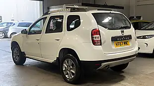 Used 2018 Dacia Duster Laureate White - Interior and Exterior details 7