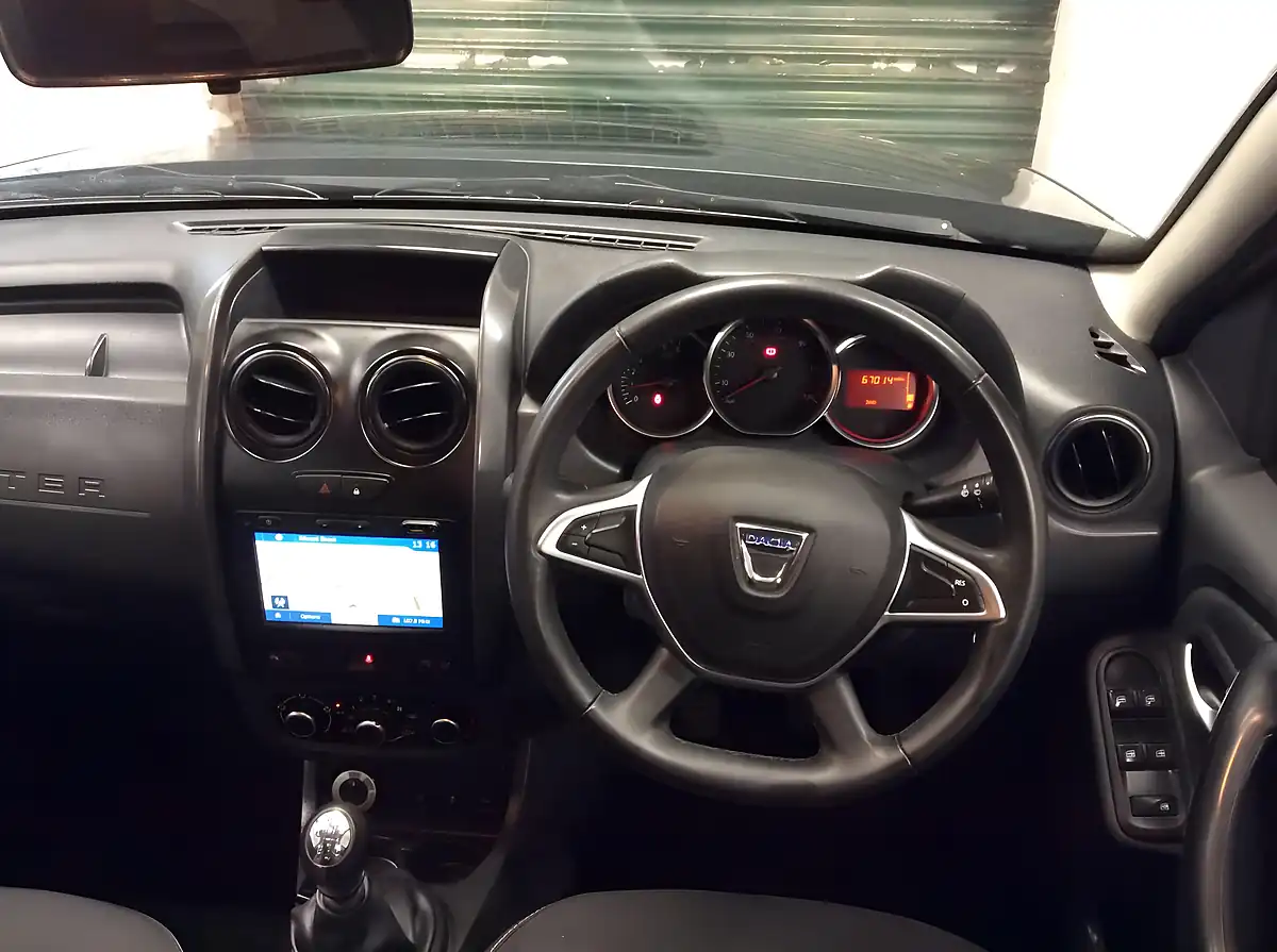 Used 2018 Dacia Duster Nav+ Grey - Interior and Exterior details 12