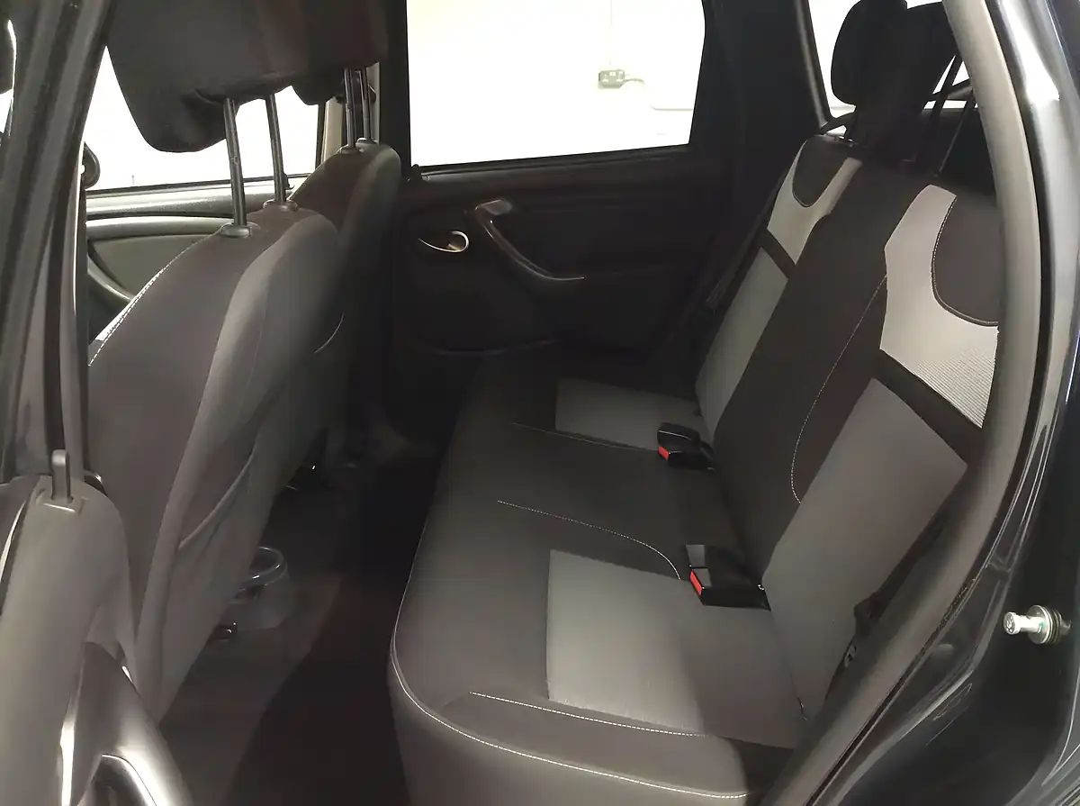 Used 2018 Dacia Duster Nav+ Grey - Interior and Exterior details 15