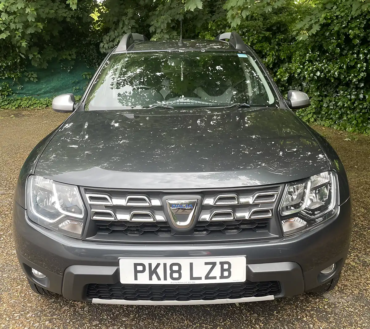 Used 2018 Dacia Duster Nav+ Grey - Interior and Exterior details 5