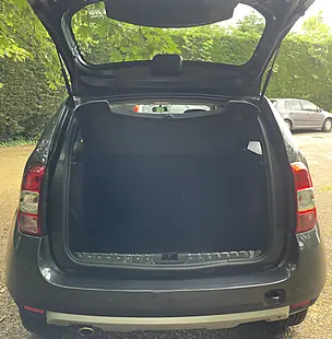 Used 2018 Dacia Duster Nav+ Grey - Interior and Exterior details 7