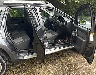 Used 2018 Dacia Duster Nav+ Grey - Interior and Exterior details 8