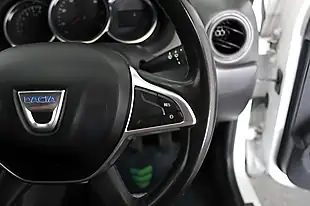 Used 2018 Dacia Duster Nav+ White - Interior and Exterior details 17