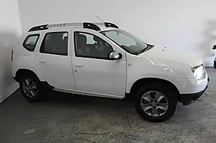 Used 2018 Dacia Duster Nav+ White - Interior and Exterior details 3