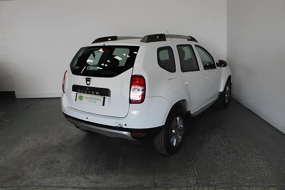 Used 2018 Dacia Duster Nav+ White - Interior and Exterior details 6