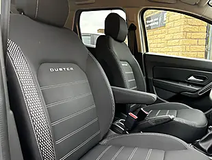 Used 2018 Dacia Duster Prestige Beige - Interior and Exterior details 12