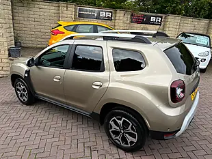 Used 2018 Dacia Duster Prestige Beige - Interior and Exterior details 6