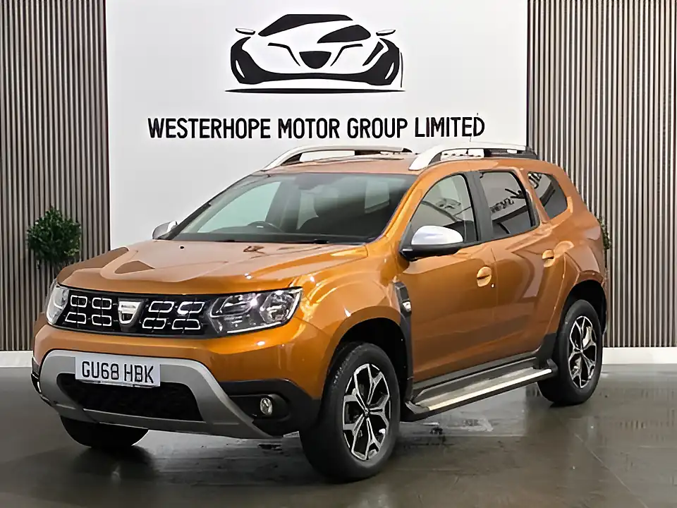 Used 2018 Dacia Duster Prestige Orange - Interior and Exterior details 10
