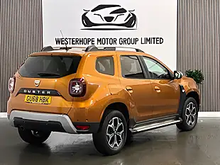 Used 2018 Dacia Duster Prestige Orange - Interior and Exterior details 4