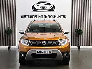 Used 2018 Dacia Duster Prestige Orange - Interior and Exterior details 5