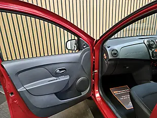 Used 2018 Dacia Logan Ambiance Rouge Passion Metallic - Interior and Exterior details 18