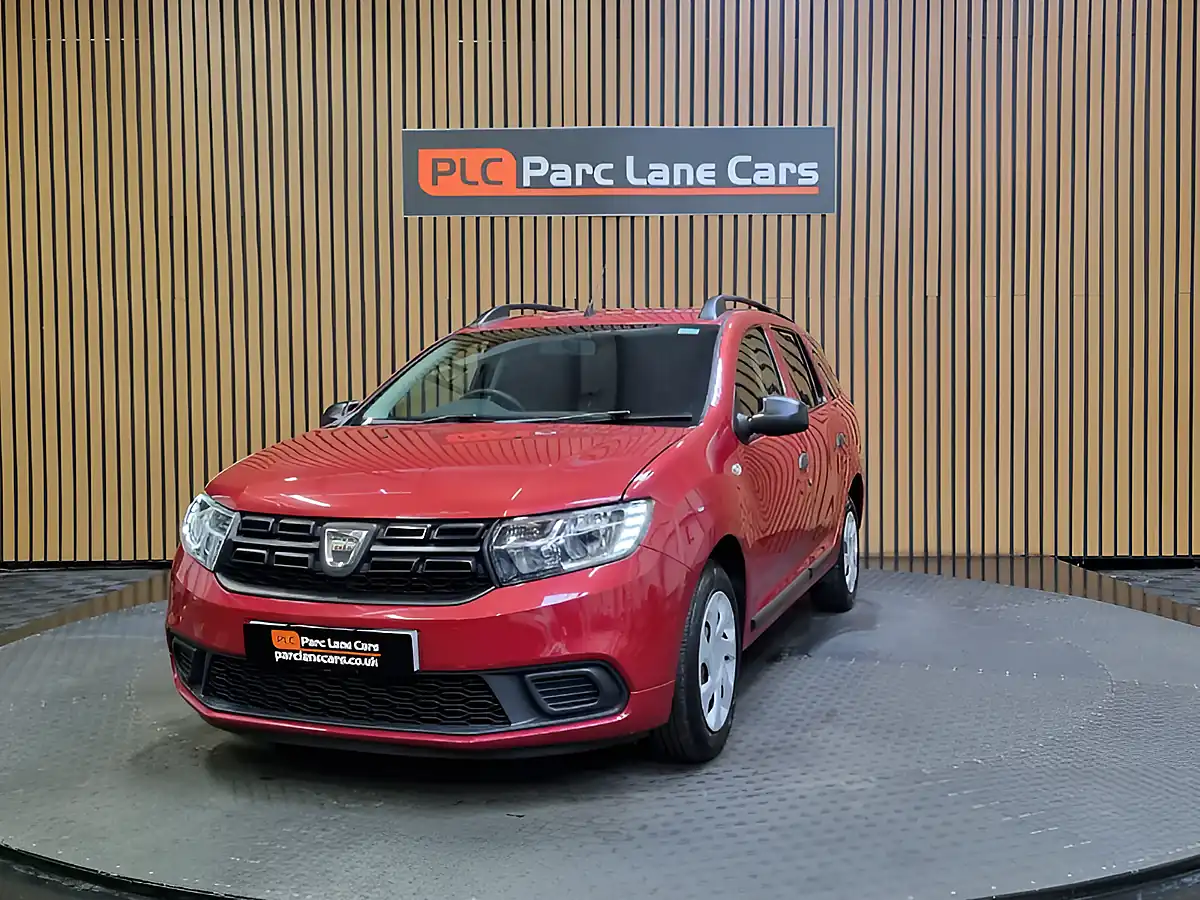Used 2018 Dacia Logan Ambiance Rouge Passion Metallic - Interior and Exterior details 4