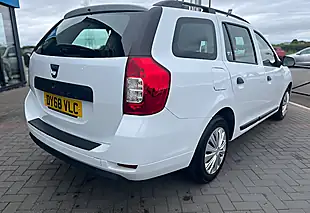 Used 2018 Dacia Logan Essential Glacier White - Interior and Exterior details 9