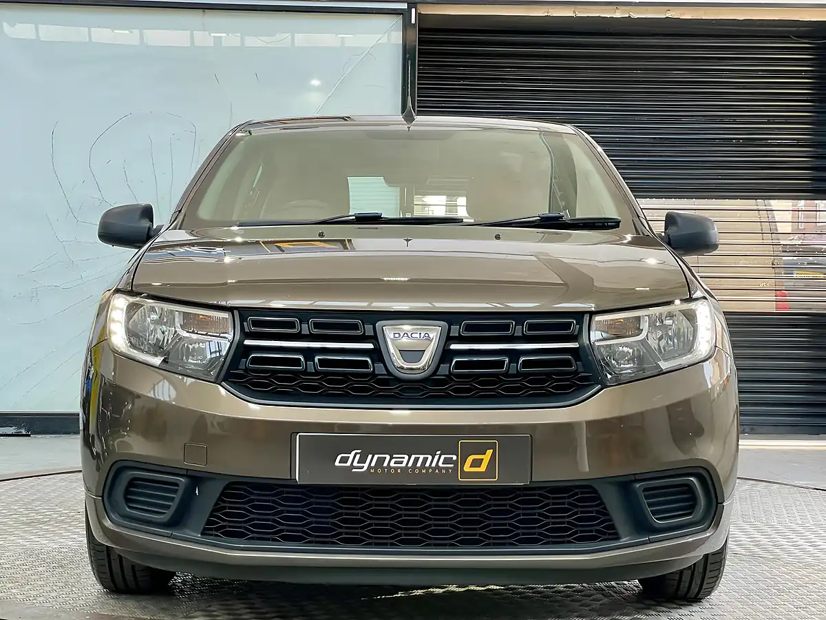 Used 2018 Dacia Sandero Ambiance Brown - Interior and Exterior details 11