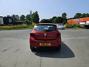 Used 2018 Dacia Sandero Ambiance Red - Interior and Exterior details 7