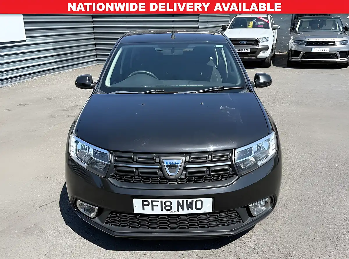 Used 2018 Dacia Sandero Comfort Black - Interior and Exterior details 2