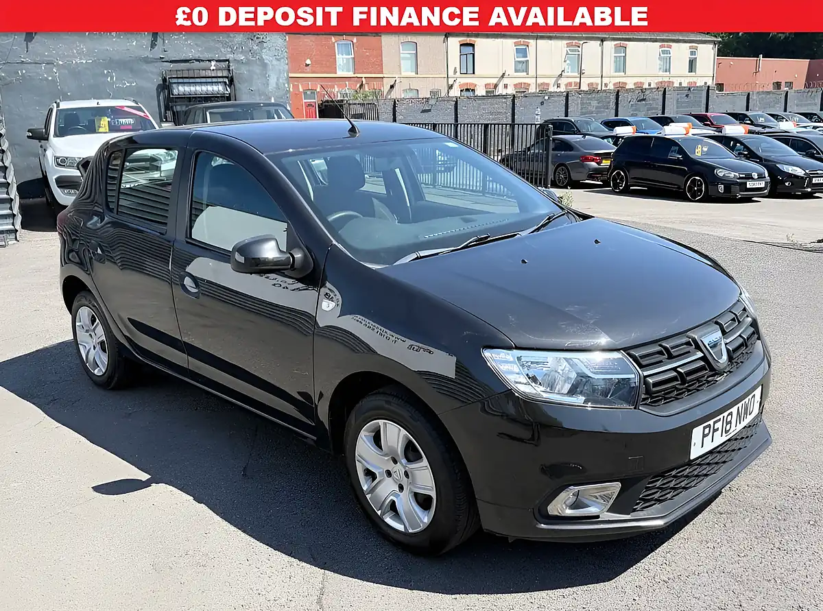 Used 2018 Dacia Sandero Comfort Black - Interior and Exterior details 3