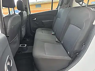 Used 2018 Dacia Sandero Comfort White - Interior and Exterior details 17