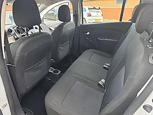 Used 2018 Dacia Sandero Comfort White - Interior and Exterior details 18