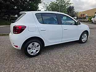Used 2018 Dacia Sandero Comfort White - Interior and Exterior details 6