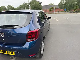 Used 2018 Dacia Sandero Essential Blue - Interior and Exterior details 10
