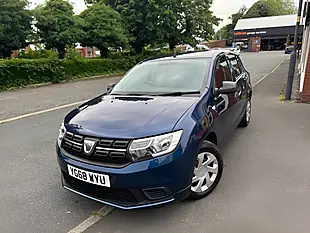 Used 2018 Dacia Sandero Essential Blue - Interior and Exterior details 3