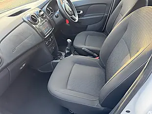 Used 2018 Dacia Sandero Laureate White - Interior and Exterior details 11
