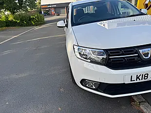 Used 2018 Dacia Sandero Laureate White - Interior and Exterior details 6
