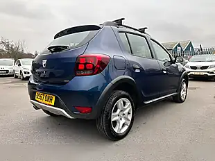 Used 2018 Dacia Sandero Stepway Ambiance Blue - Interior and Exterior details 13
