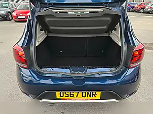 Used 2018 Dacia Sandero Stepway Ambiance Blue - Interior and Exterior details 15