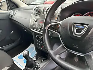 Used 2018 Dacia Sandero Stepway Ambiance Blue - Interior and Exterior details 4