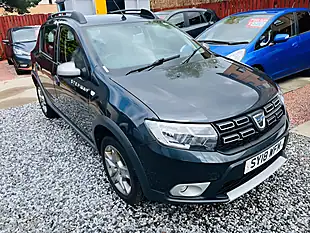 Used 2018 Dacia Sandero Stepway Ambiance Grey - Interior and Exterior details 9