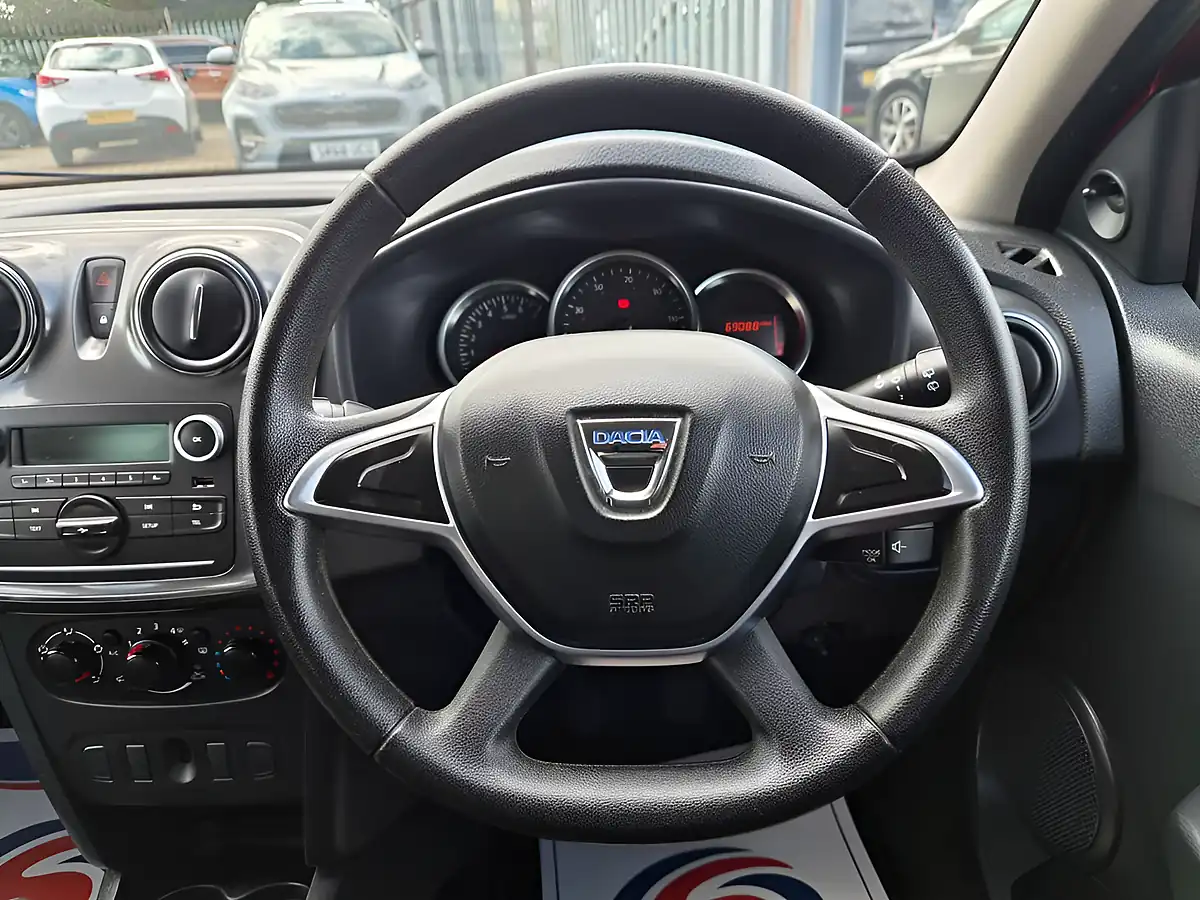 Used 2018 Dacia Sandero Stepway Ambiance Red - Interior and Exterior details 10