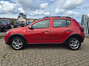 Used 2018 Dacia Sandero Stepway Ambiance Red - Interior and Exterior details 20