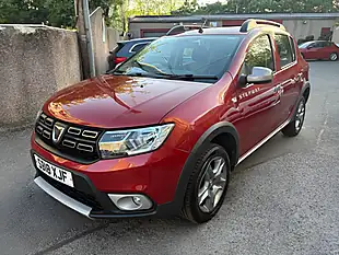Used 2018 Dacia Sandero Stepway Ambiance Red - Interior and Exterior details 16