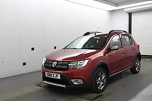 Used 2018 Dacia Sandero Stepway Ambiance Red - Interior and Exterior details 7