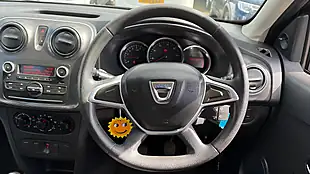 Used 2018 Dacia Sandero Stepway Essential Blue - Interior and Exterior details 11