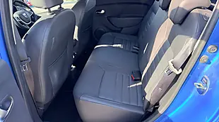 Used 2018 Dacia Sandero Stepway Laureate Azurite Blue - Interior and Exterior details 12