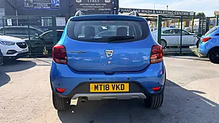 Used 2018 Dacia Sandero Stepway Laureate Azurite Blue - Interior and Exterior details 4