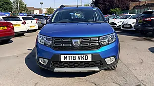 Used 2018 Dacia Sandero Stepway Laureate Azurite Blue - Interior and Exterior details 8