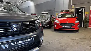 Used 2018 Dacia Sandero Stepway Se Summit Grey - Interior and Exterior details 15