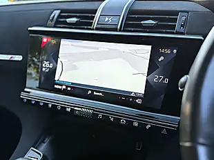 Used 2018 DS 7 Crossback Performance Line Blue Absolute Red - Interior and Exterior details 19