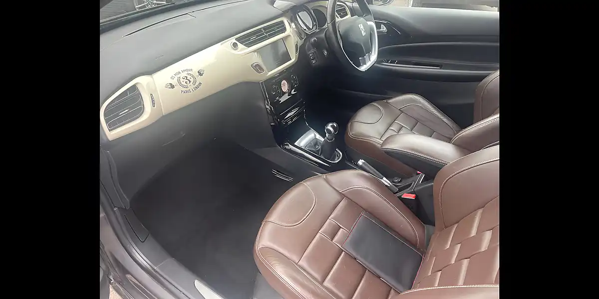 Used 2018 DS Automobiles DS 3 Cafe Racer Grey - Interior and Exterior details 10